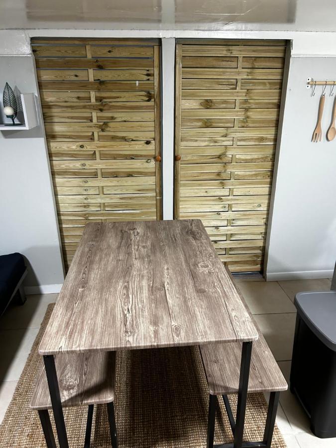 Appartement 2 Chambres บริญญอล ภายนอก รูปภาพ